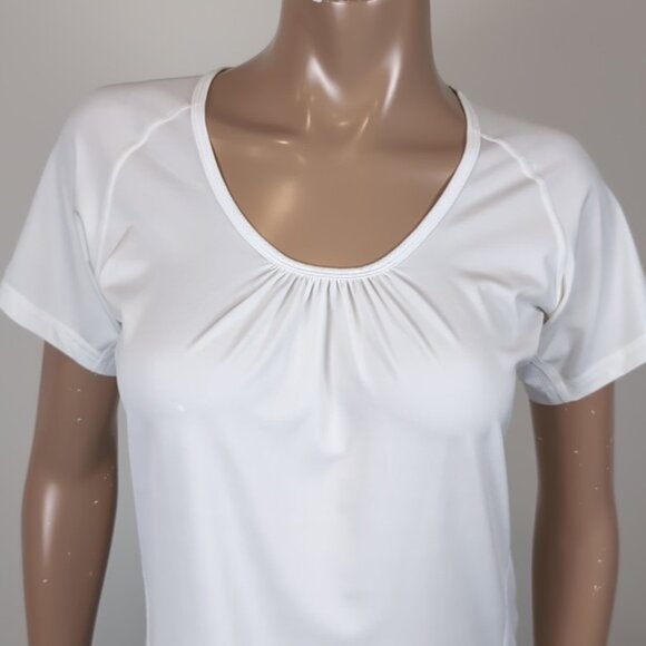 3/$20 Eddie Bauer Sport Minerale Performance Tshirt White Athletic Medium Top - Picture 2 of 10